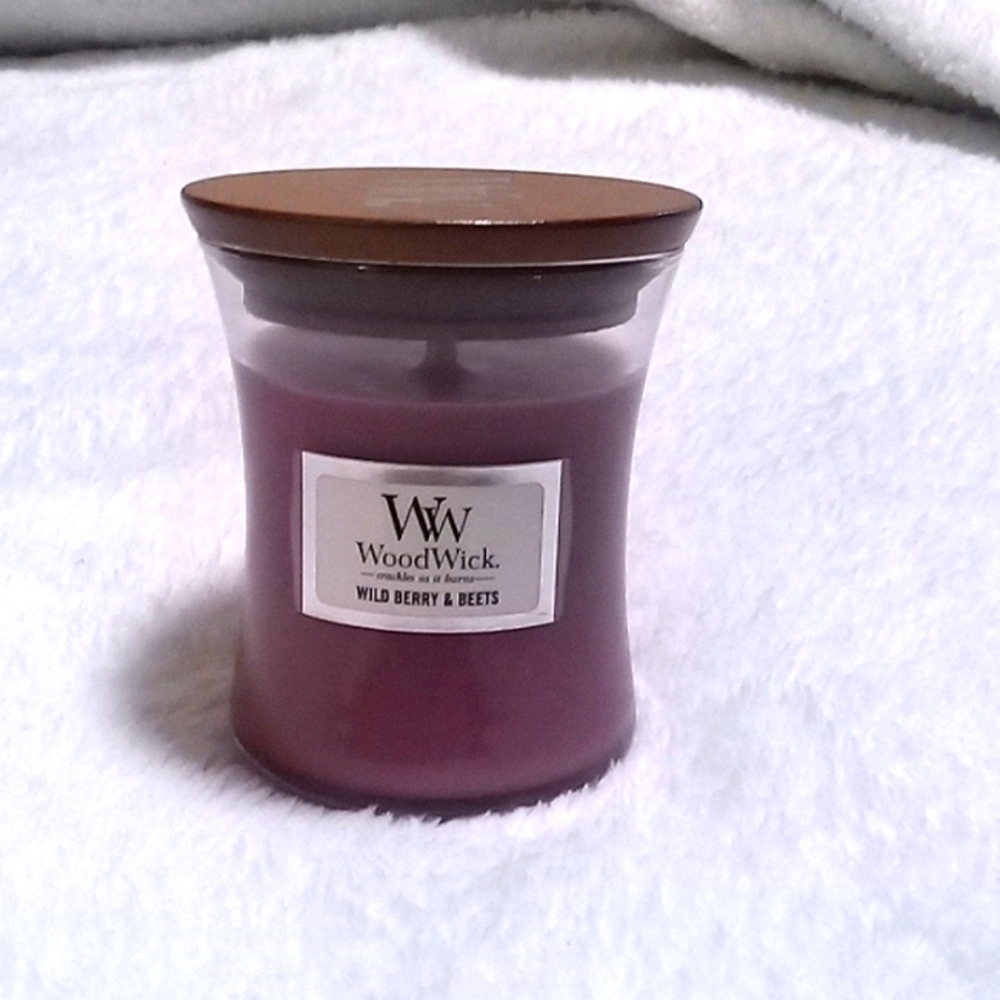 Wild Berry & Beets Woodwick Mini 3oz Candle New